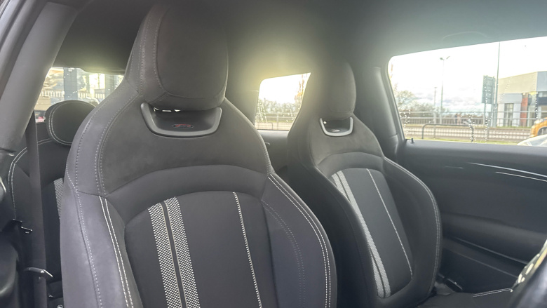 MINI Hatchback 2.0 Cooper S Sport II 3dr Petrol Hatchback